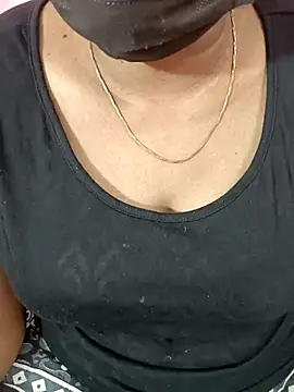 Snapshot of tamil-varshu chatting on February 2025 04:29:01 PM tamil-varshu online show from February 2025 04:29:01 PM