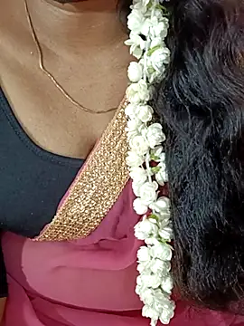 Snapshot of tamil-varshu chatting on February 2025 04:05:02 PM tamil-varshu online show from February 2025 04:05:02 PM