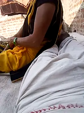 Snapshot of poojaji2024 chatting on December 2024 10:05:02 AM poojaji2024 online show from December 2024 10:05:02 AM