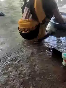 Snapshot of poojaji2024 chatting on February 2025 05:04:01 AM poojaji2024 online show from February 2025 05:04:01 AM