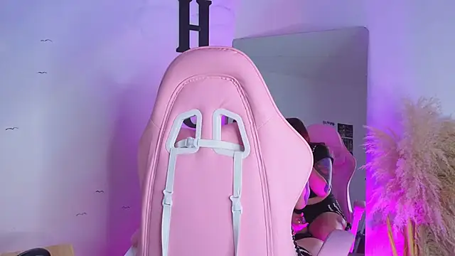 carolayrosse online show from September 2025 03:50:01 AM