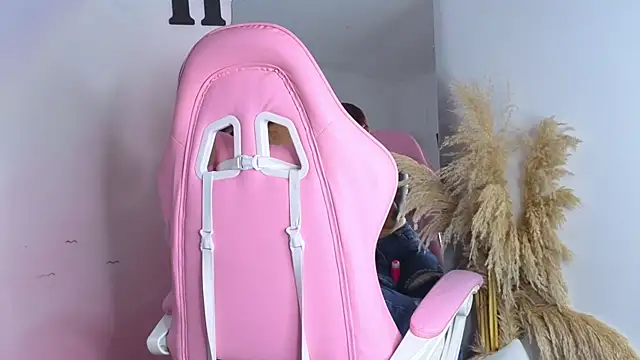 carolayrosse online show from October 2025 07:47:01 PM