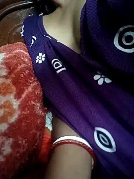 Snapshot of lakey91girl chatting on December 2024 12:41:02 PM lakey91girl online show from December 2024 12:41:02 PM