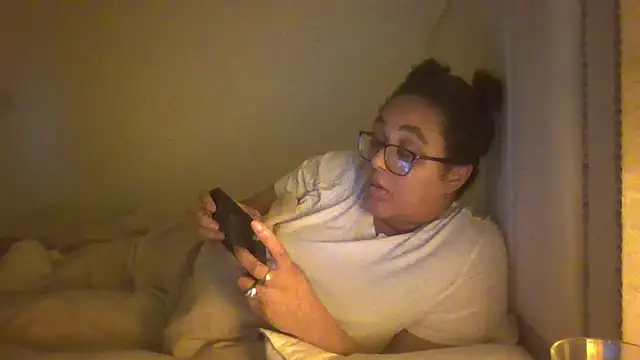 vanilla chocolate23 online show from February 2025 09:38:02 PM