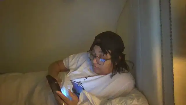 vanilla chocolate23 online show from February 2025 10:21:01 PM