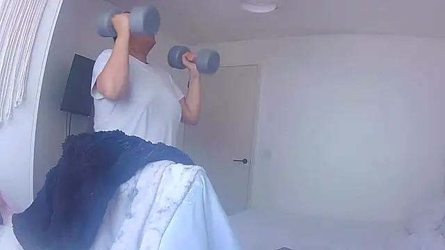 vanilla chocolate23 online show from April 2026 09:39:01 AM