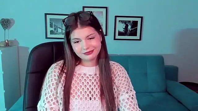 AdeliaKiss online show from January 2025 04:19:02 PM