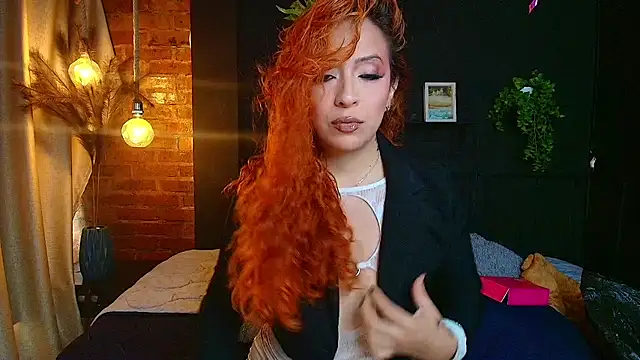Snapshot of sahra_taylor_ chatting on May 2026 02:35:02 PM sahra taylor online show from May 2026 02:35:02 PM