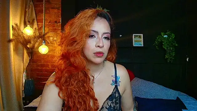 Snapshot of sahra_taylor_ chatting on May 2026 02:01:02 PM sahra taylor online show from May 2026 02:01:02 PM