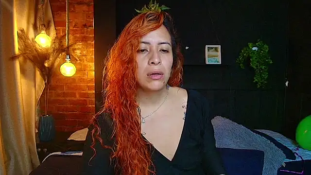 Snapshot of sahra_taylor_ chatting on May 2026 11:39:01 AM sahra taylor online show from May 2026 11:39:01 AM