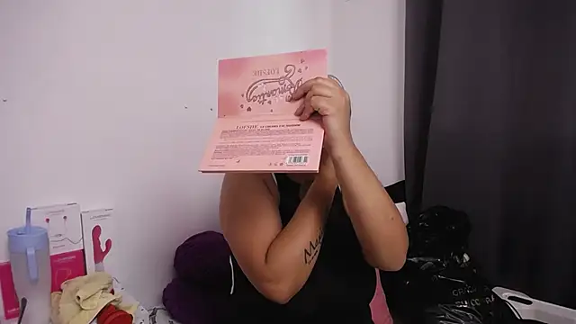 Snapshot of Nicol_Love0 chatting on February 2026 12:23:02 PM Nicol Love0 online show from February 2026 12:23:02 PM