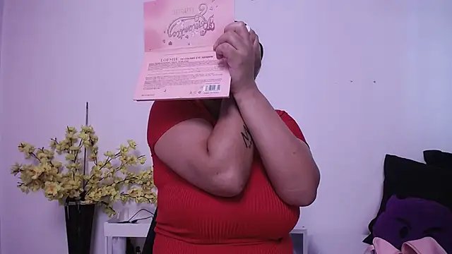 Snapshot of Nicol_Love0 chatting on February 2026 12:45:01 PM Nicol Love0 online show from February 2026 12:45:01 PM