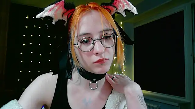 Honelin online show from December 2024 12:04:01 AM