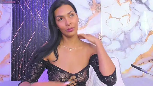 Alyson-a online show from December 2025 12:44:02 PM