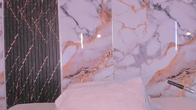 Alyson-a online show from March 2026 12:12:02 PM