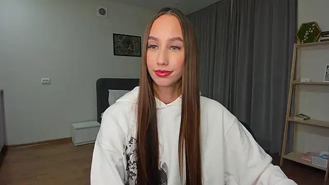 your emily  online show from December 2024 06:38:02 PM