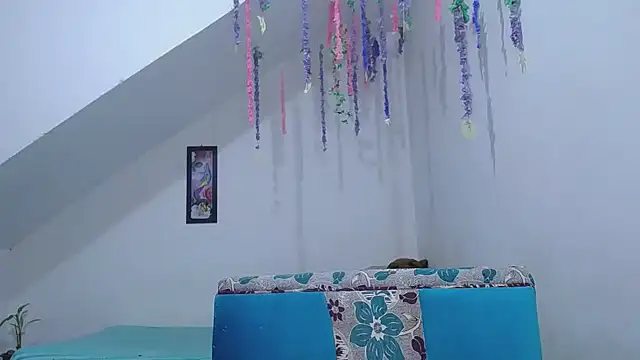 Snapshot of diamonmeli chatting on January 2025 08:11:02 PM diamonmeli online show from January 2025 08:11:02 PM