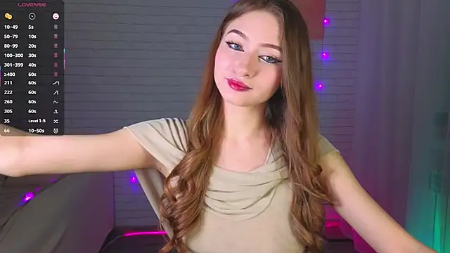 candyboofairy online show from April 2026 07:11:02 PM