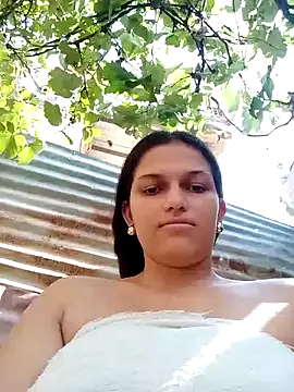 girl milk1 online show from February 2025 07:49:01 PM