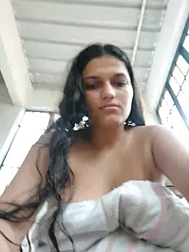 girl milk1 online show from February 2025 09:57:01 PM