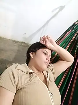 girl milk1 online show from September 2025 11:32:02 PM