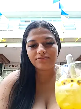 Snapshot of girl_milk1 chatting on June 2026 10:03:02 PM girl milk1 online show from June 2026 10:03:02 PM