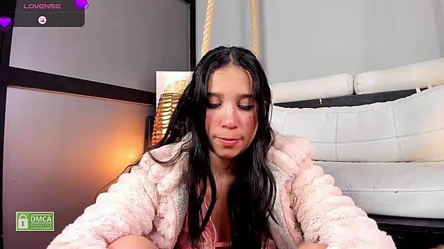 Snapshot of aisha__ chatting on January 2025 05:03:01 AM aisha online show from January 2025 05:03:01 AM