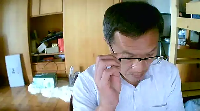 Snapshot of Matured-daddy chatting on February 2025 05:53:01 AM Matured-daddy online show from February 2025 05:53:01 AM