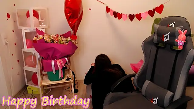 Snapshot of M_Sensual chatting on April 2026 12:50:02 AM M Sensual online show from April 2026 12:50:02 AM