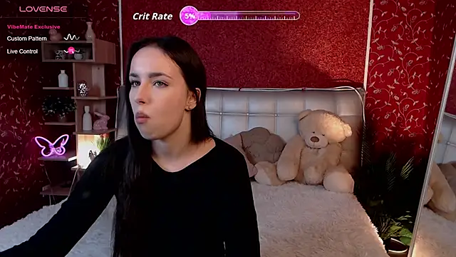 AuroraAksnesss online show from February 2026 06:01:02 AM