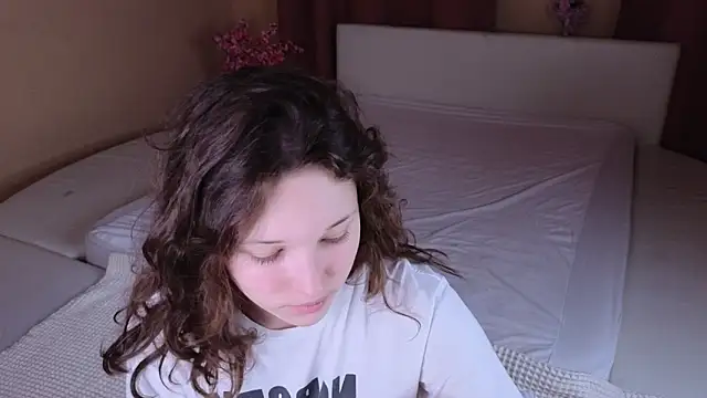 cherry lea online show from February 2026 06:53:01 PM