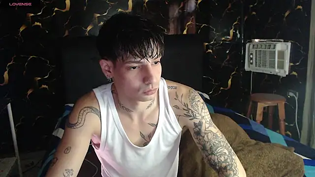 Apolo Hidalgo01 online show from June 2026 06:01:02 PM