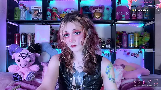 Snapshot of _Devill_Baby chatting on July 2026 06:34:02 PM Devill Baby online show from July 2026 06:34:02 PM