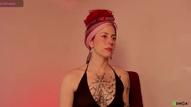 Borbala Iggy online show from December 2024 09:45:01 PM