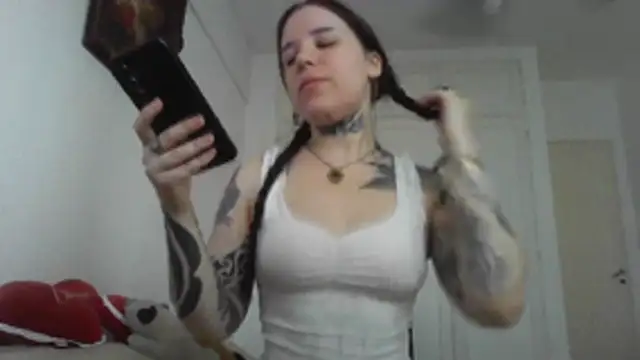 Snapshot of Donna_rv chatting on November 2025 04:29:01 PM Donna rv online show from November 2025 04:29:01 PM
