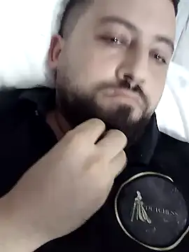 Snapshot of Mnass13 chatting on September 2025 11:37:01 PM Mnass13 online show from September 2025 11:37:01 PM