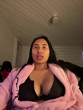 Anily Lovely online show from February 2026 11:04:02 PM