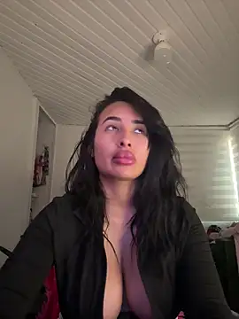 Anily Lovely online show from March 2026 10:16:01 PM