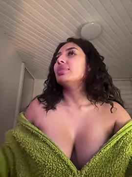 Snapshot of Anily_Lovely chatting on June 2026 02:12:01 AM Anily Lovely online show from June 2026 02:12:01 AM