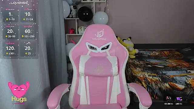 CassieJuice69 online show from December 2024 01:21:01 PM