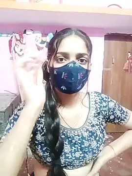 Snapshot of Cute-Simmi chatting on December 2024 12:06:01 PM Cute-Simmi online show from December 2024 12:06:01 PM