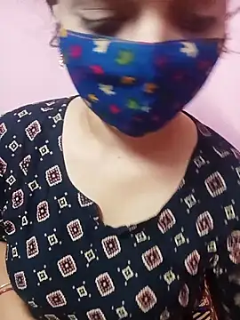 Snapshot of Cute-Simmi chatting on December 2025 05:37:01 AM Cute-Simmi online show from December 2025 05:37:01 AM