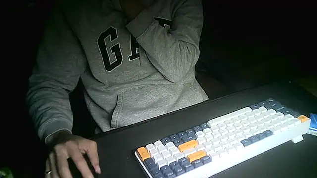 Snapshot of Ryan67533 chatting on November 2025 02:44:02 AM Ryan67533 online show from November 2025 02:44:02 AM