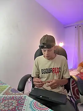 Daddyrich 632 online show from May 2026 11:15:01 AM