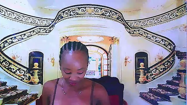 Snapshot of EbonyCreamy69 chatting on January 2025 07:06:01 AM EbonyCreamy69 online show from January 2025 07:06:01 AM