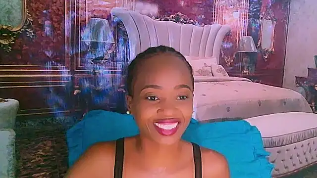 Snapshot of EbonyCreamy69 chatting on January 2025 11:59:01 AM EbonyCreamy69 online show from January 2025 11:59:01 AM