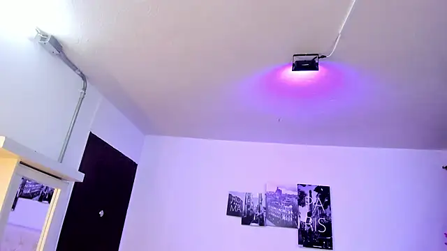 Amy Kiitty  online show from March 2026 01:25:01 PM