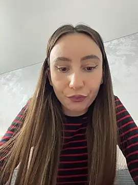 Snapshot of viviandaimond1 chatting on December 2025 09:02:01 PM viviandaimond1 online show from December 2025 09:02:01 PM