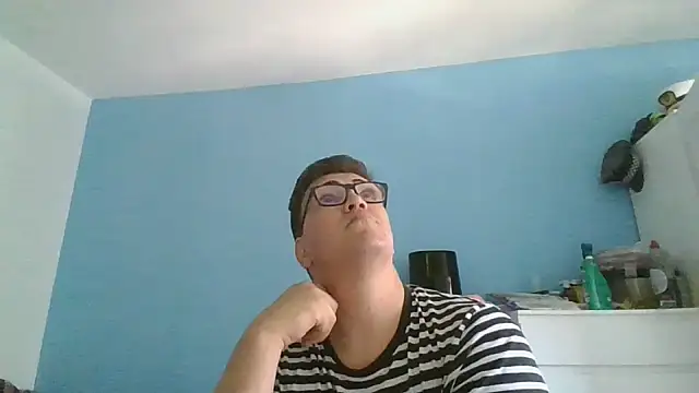 Snapshot of sorolla12 chatting on May 2026 05:09:01 PM sorolla12 online show from May 2026 05:09:01 PM