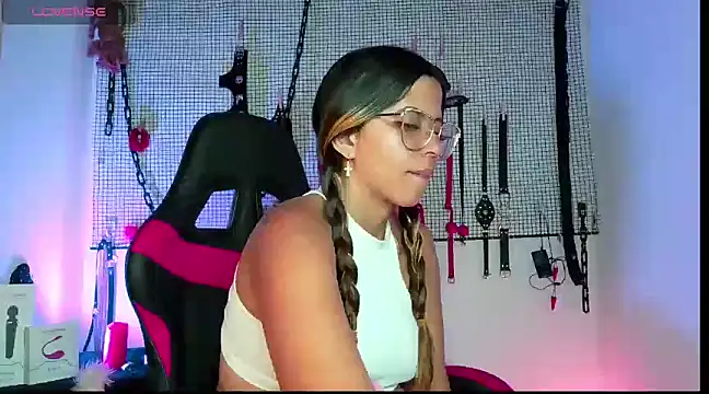 Megaan Greey online show from December 2024 11:56:01 PM